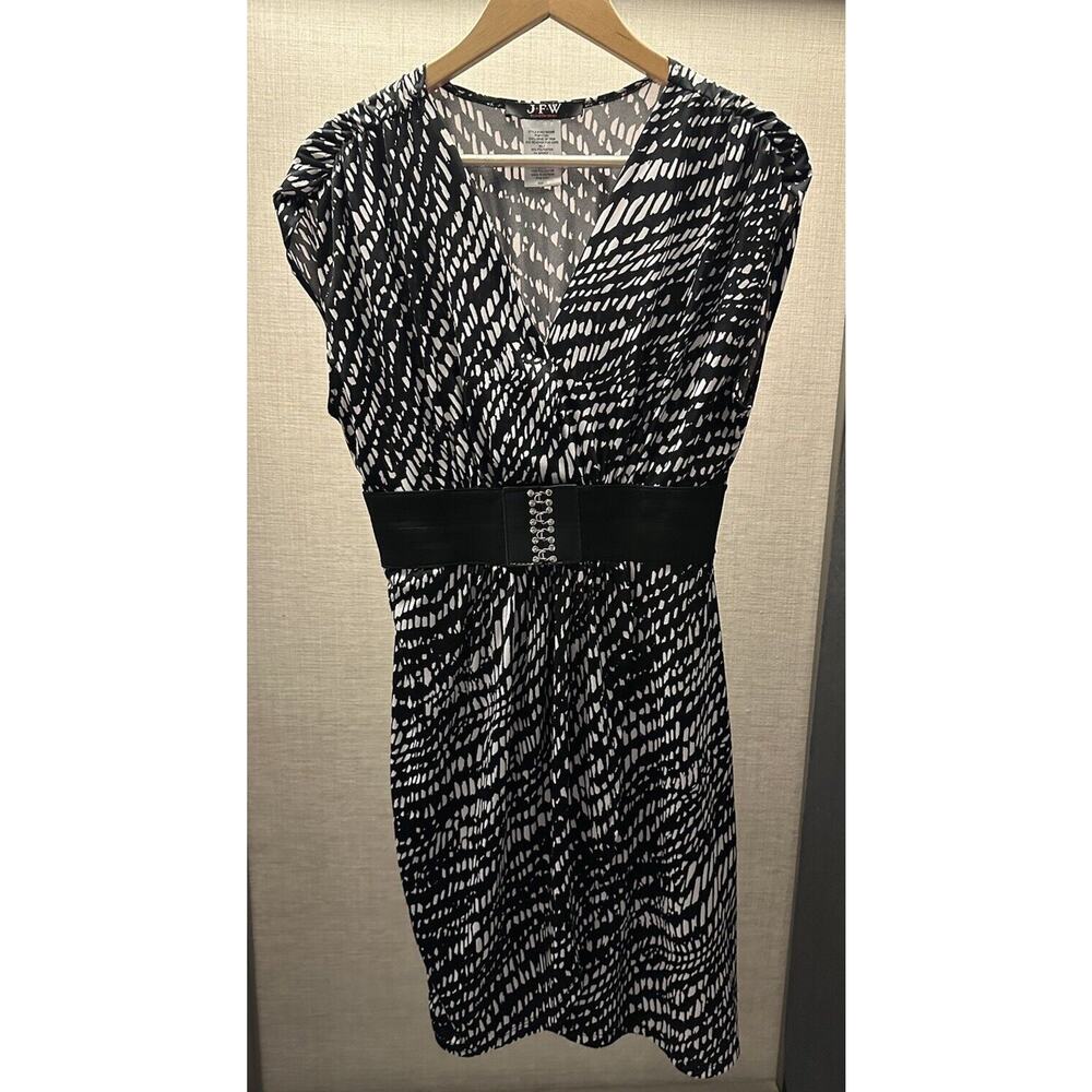 JFW Just For Wraps Dress Black/White Short Sleeve Belted Silver Hooks Sz. Large